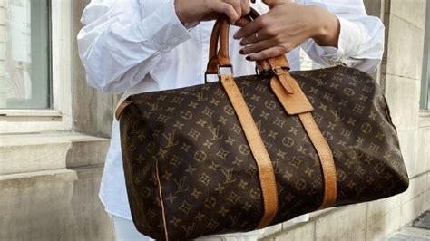como saber si una maleta louis vuitton es original